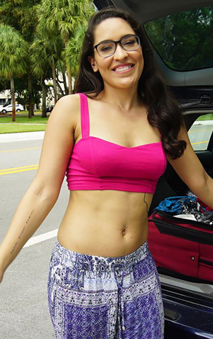 Xaya Lovelle